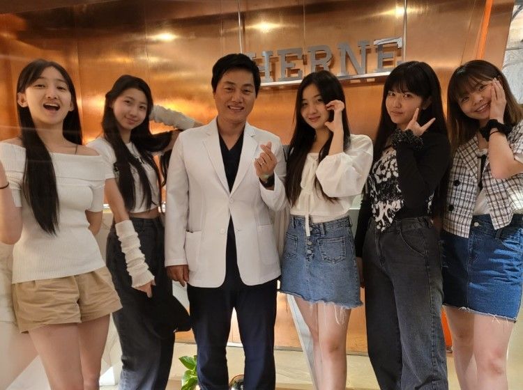 에르네의원 방문 고객 셀피